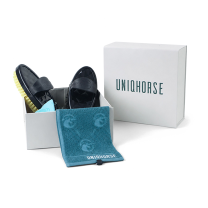 Coffret cadeau avec Brosse Carde et Brosse Dure